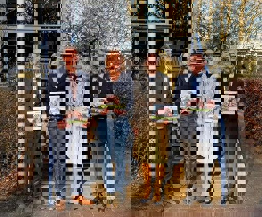 Marc Fischer (directeur-bestuurder St. Willibrordus), Hester Branderhorst (zorgorganisatie Amarosa), Isis Desumma (directeur-bestuurder Wassenaarsche Bouwstichting) en wethouder Sociaal Domein en Wonen Ritske Bloemendaal